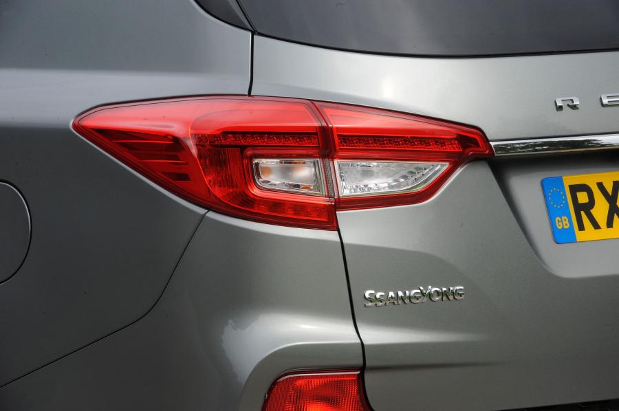 Детали экстерьера SsangYong Rexton ELX 2017 года  (UK) (фото 11 из 31)